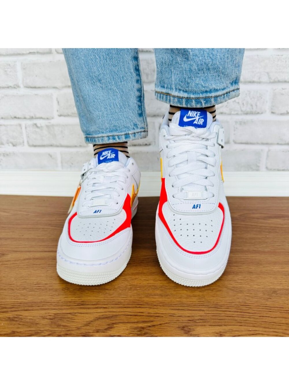 ⭐Nike Air Force 1 Shadow 10 Womens Retro Shoes Sneakers White Orange DZ1847-100⭐ - Picture 5 of 14